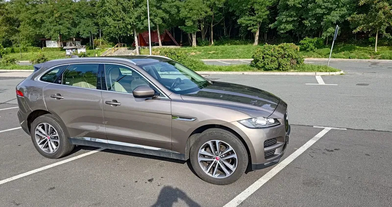 Jaguar F-Pace cena 115000 przebieg: 194500, rok produkcji 2017 z Góra